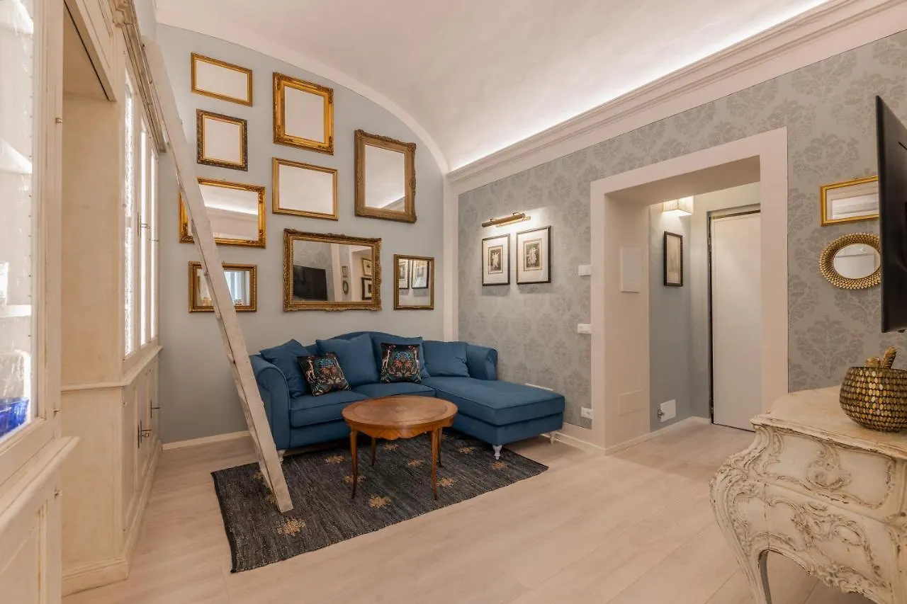 カスティリオーン・フィオレンティーノResidenza Di Lucia, Splendido Attico Di Pregio Con Terrazza In Centro Cittaアパートメント カスティリオーン・フィオレンティーノ